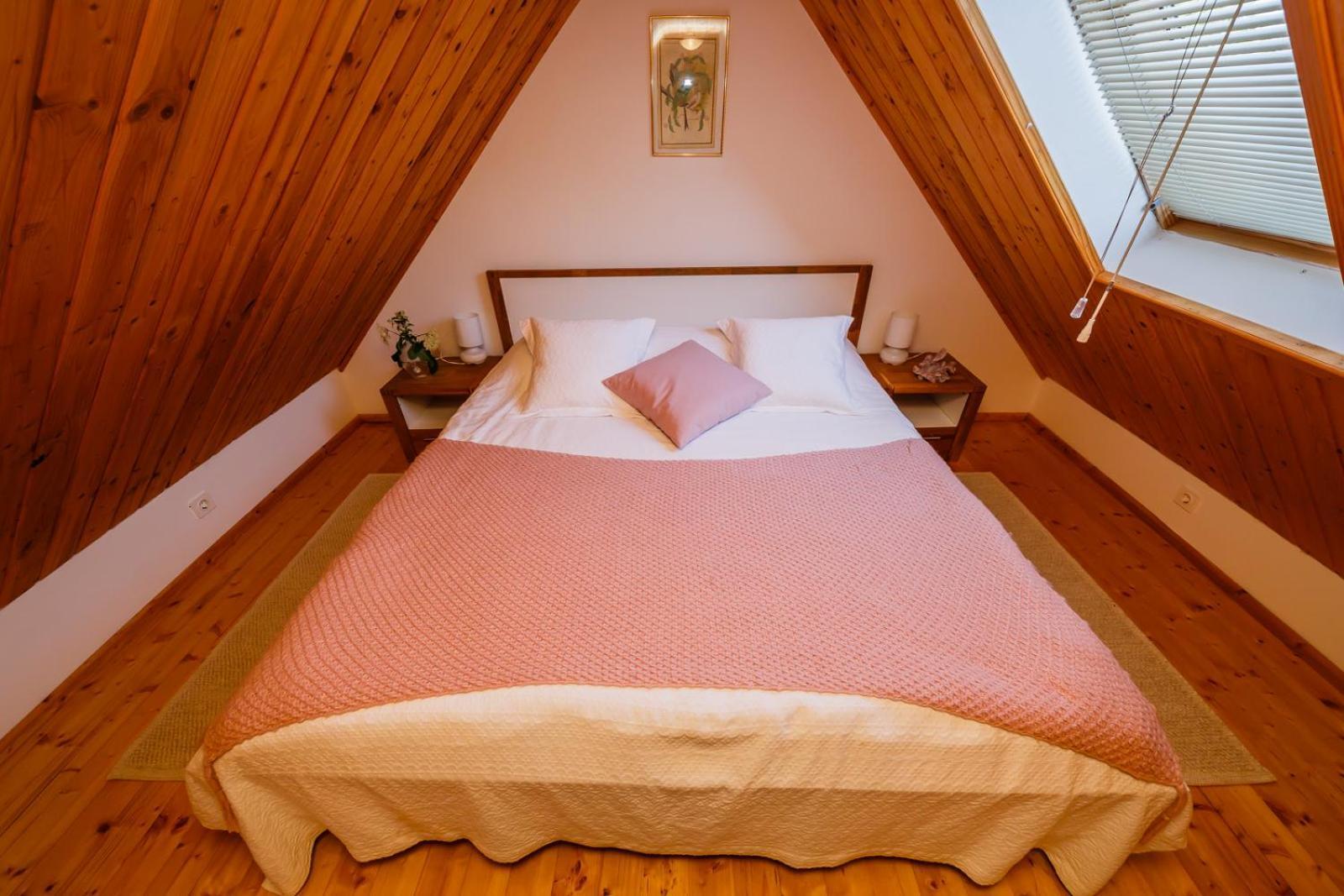 Beautiful Cottage With Heated Pool For 22 Ppl Plaški エクステリア 写真